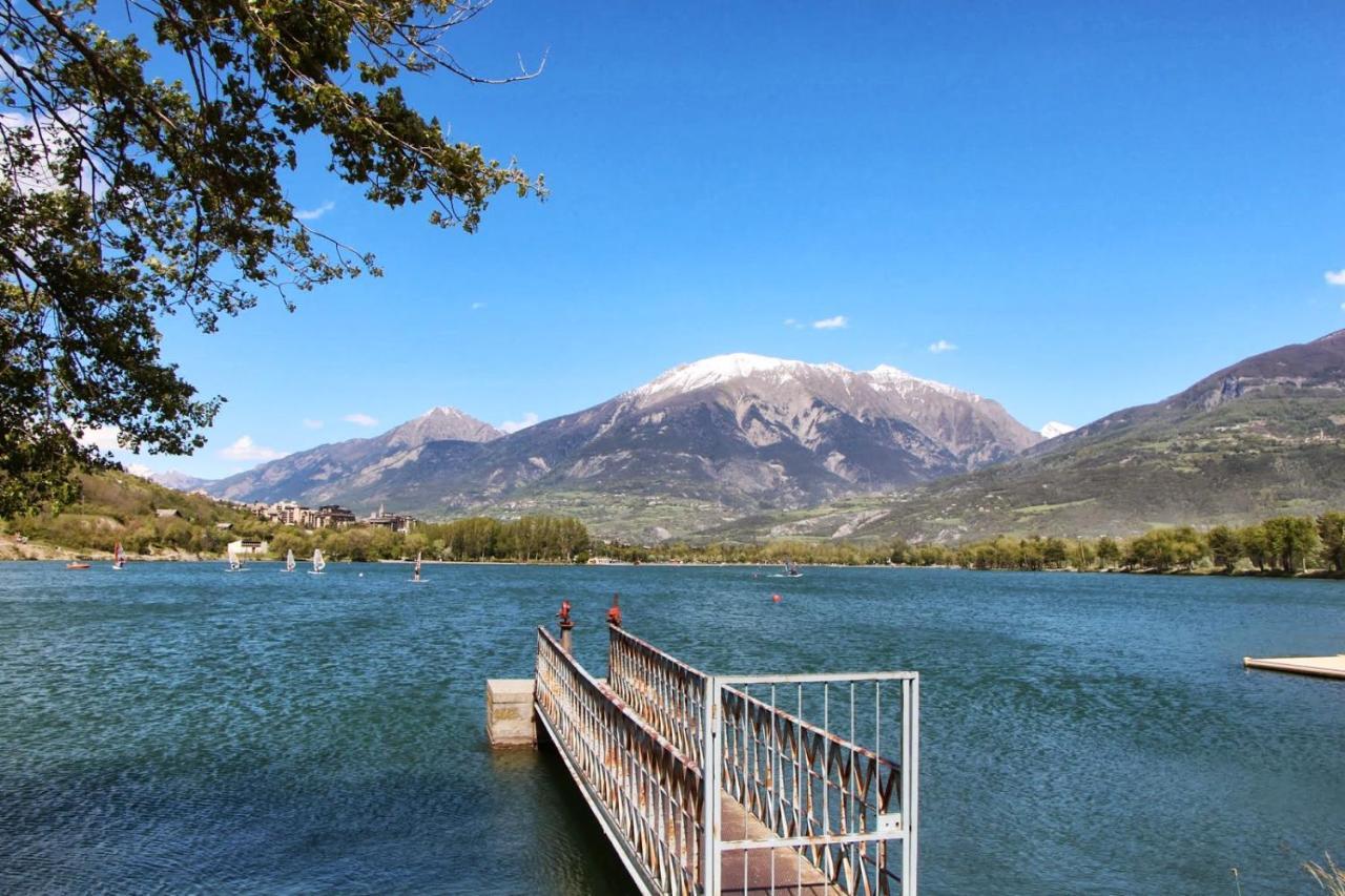 L'Hivernet, Grand Triplex Neuf Au Coeur D'Embrun Acces Facile المظهر الخارجي الصورة